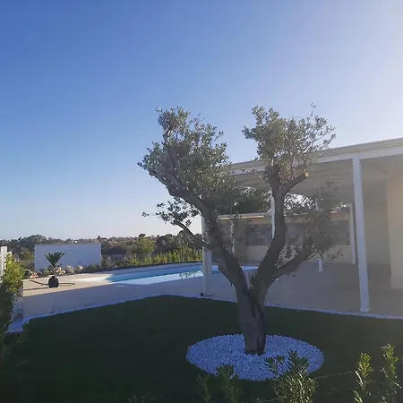 Pantakyas Casa de Férias Brucoli